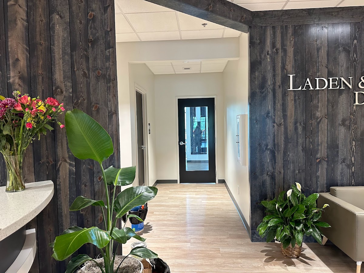Laden & Batra Cosmetic & Implant Dentistry photo 2
