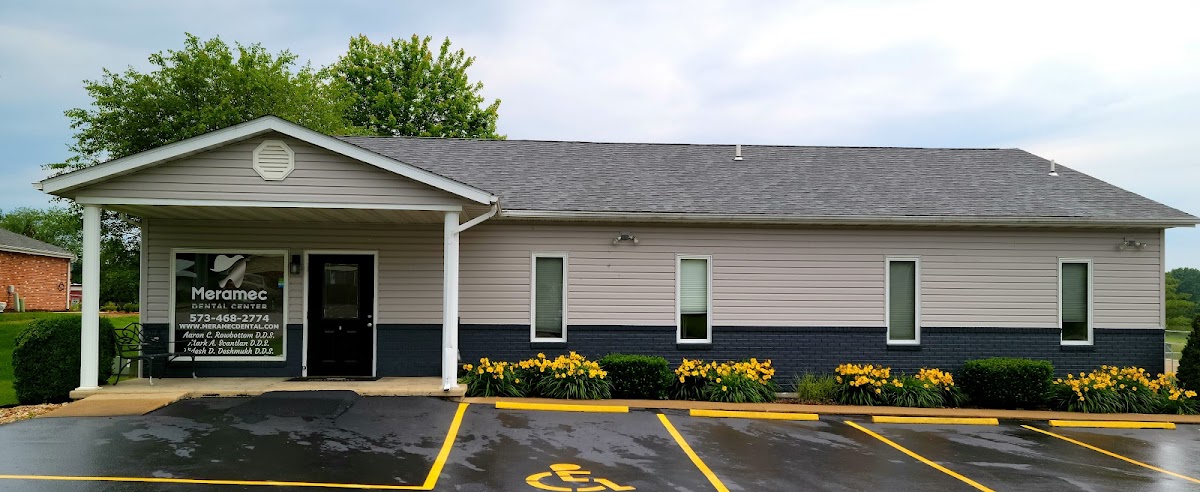 Meramec Dental Center photo 2
