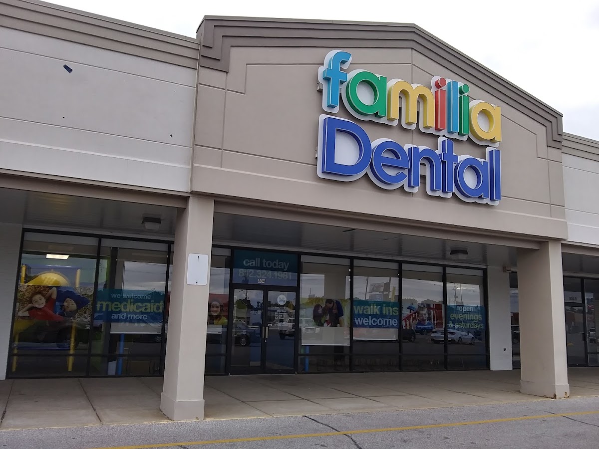 Familia Dental photo 2