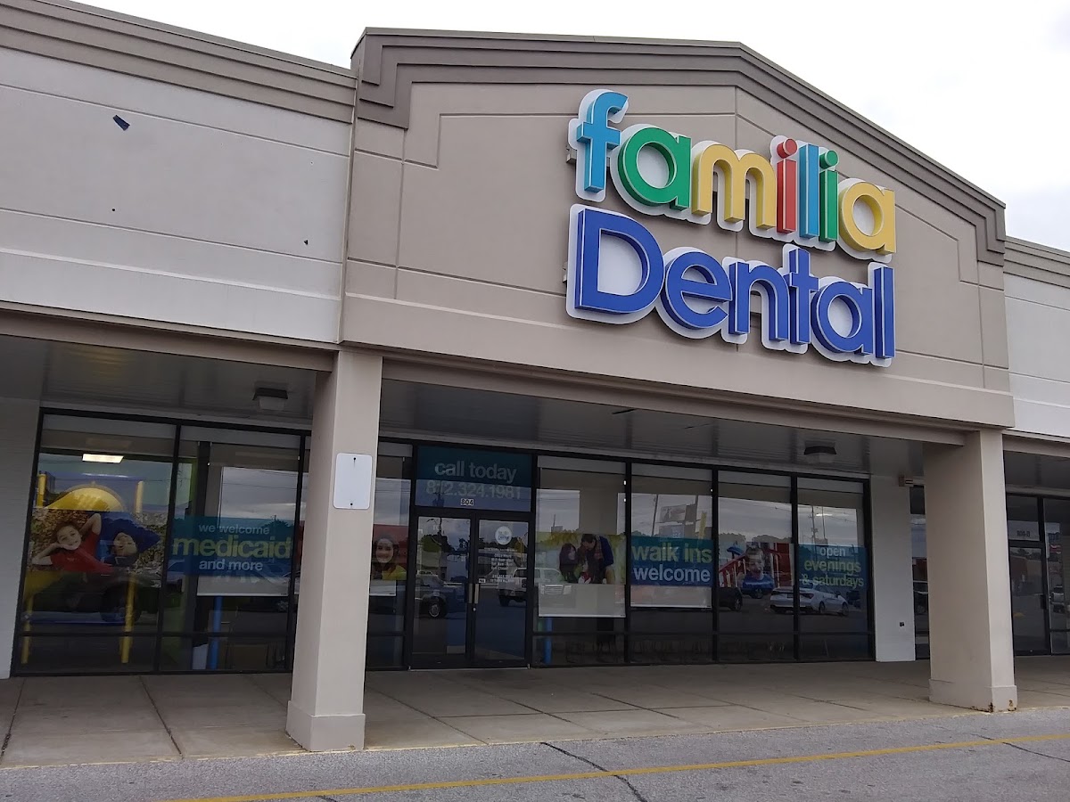 Familia Dental photo 2