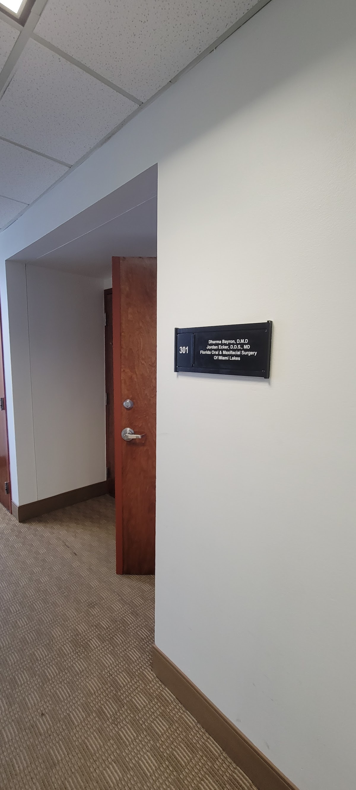 Florida Oral & Maxillofacial Surgery photo 4
