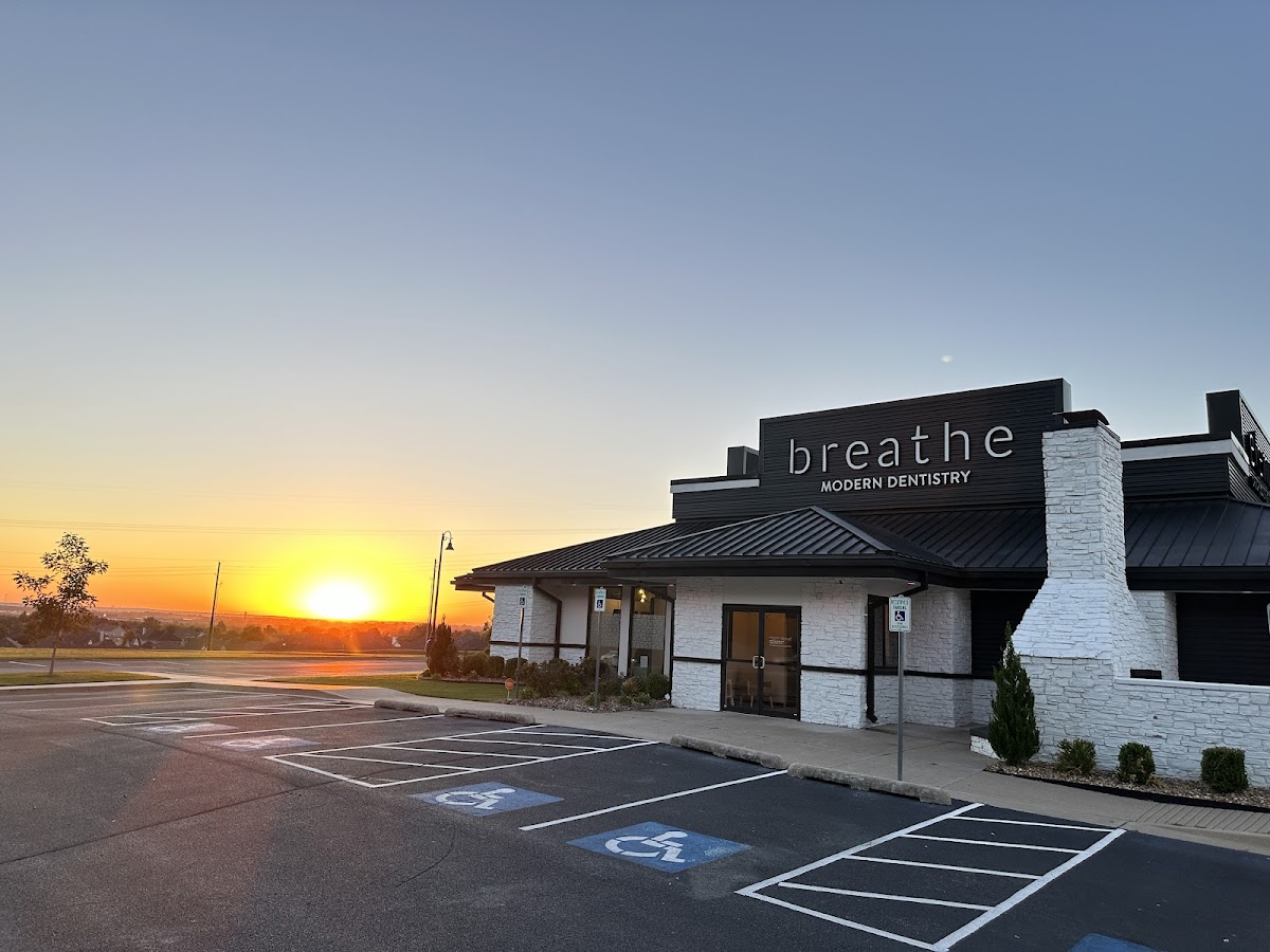 Breathe Modern Dentistry photo 1
