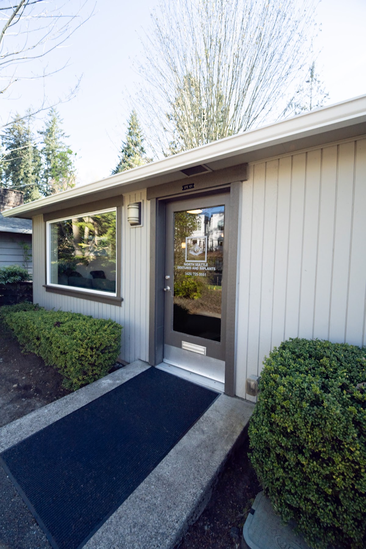 North Seattle Dentures and Implants photo 3
