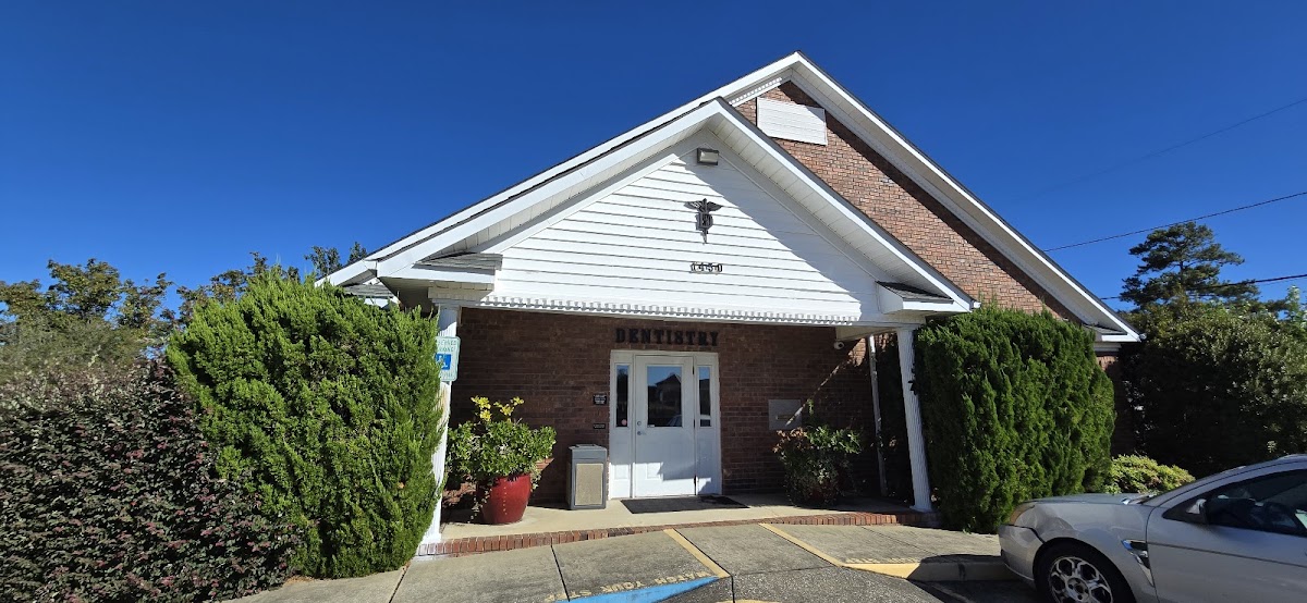 Jacksonville Comprehensive Dentistry photo 1