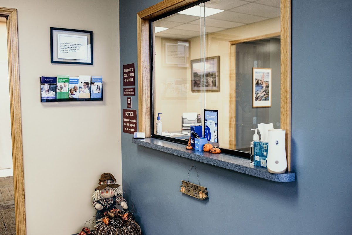 Rolla Oral Surgery photo 2