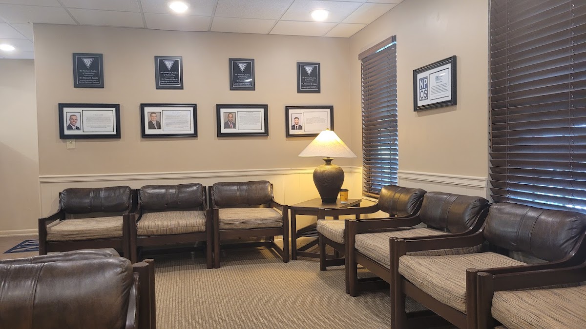 North Pittsburgh Oral Surgery: Drs. Roccia, Marsh, Singh, Faigen, Licht, and Laino photo 2