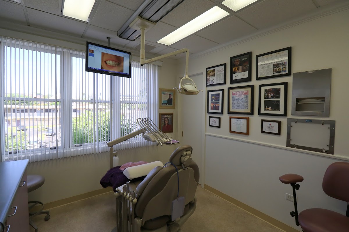 Cosmetic Dentist Honolulu : Wynn H. Okuda DMD Inc photo 4