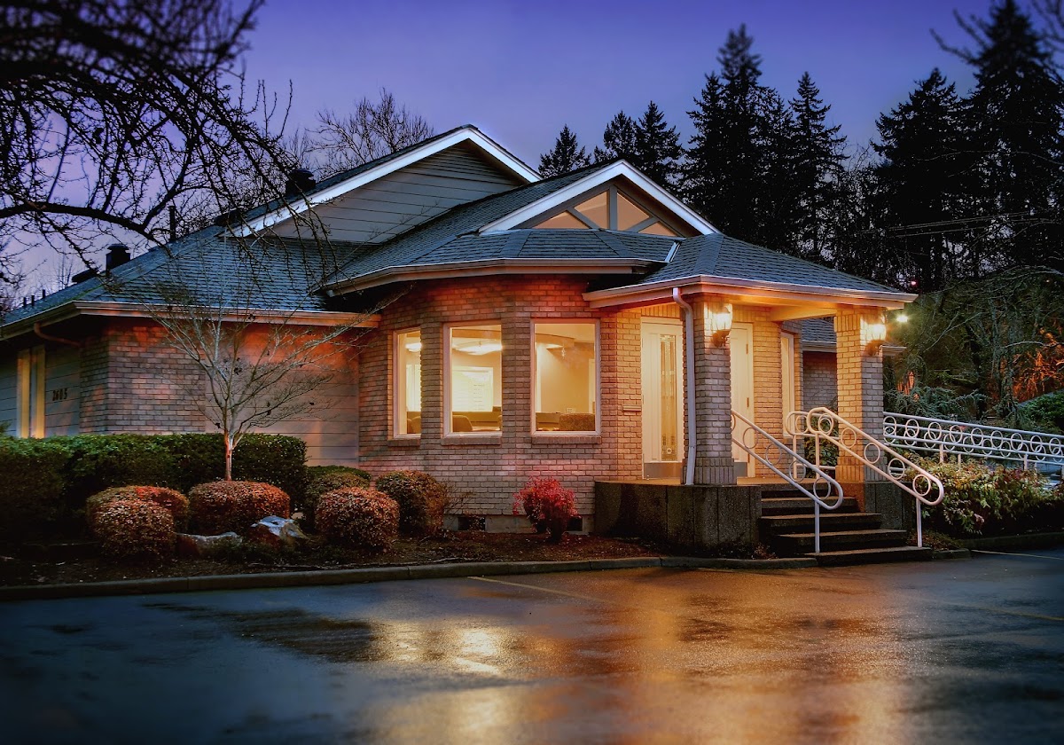 Salem Periodontal and Implant Specialist photo 3