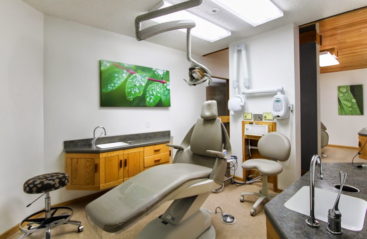 Dakota Prosthodontics and Implant Center photo 2