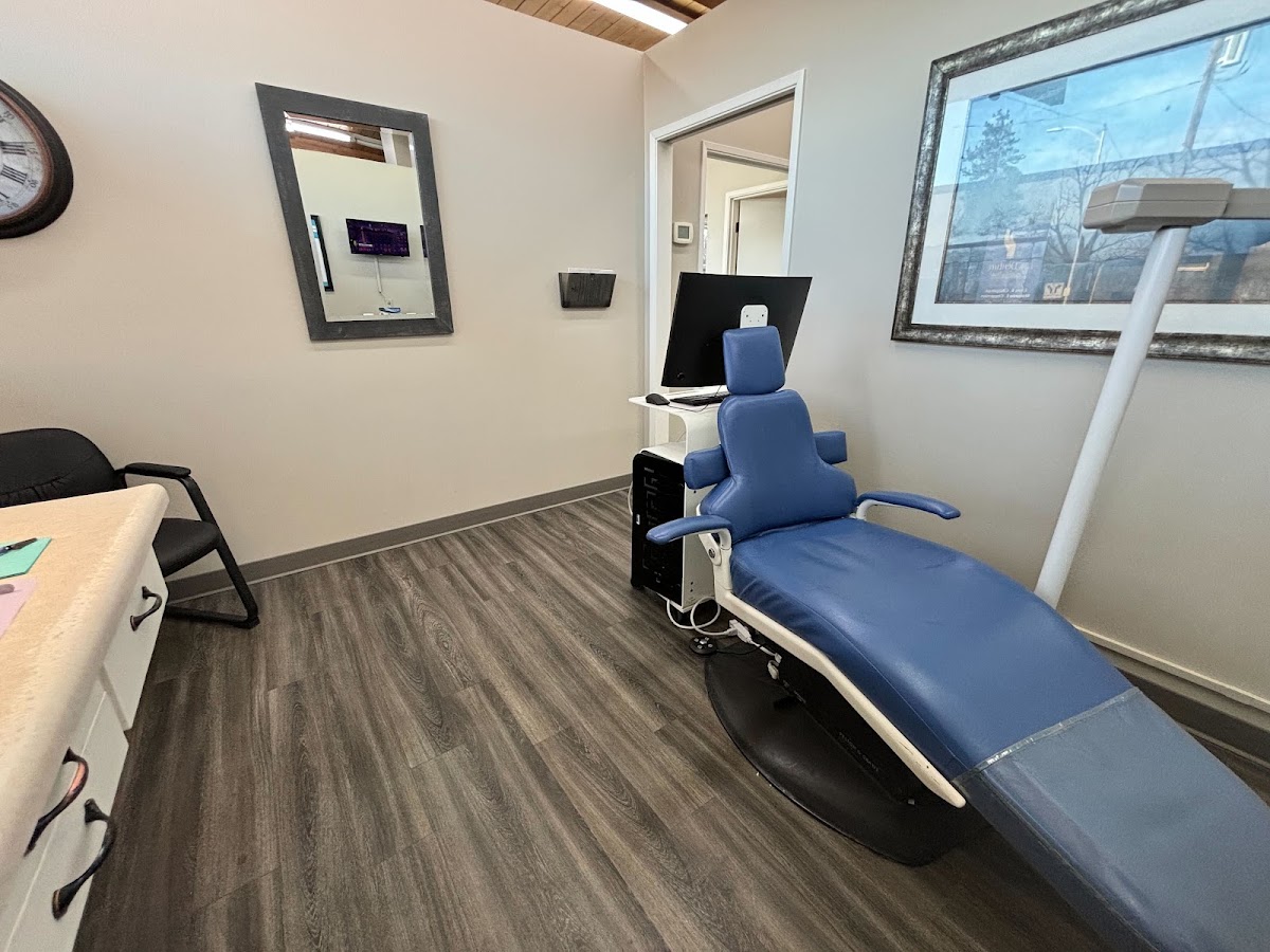 Westcoast Digital Denture and Implant Center photo 4