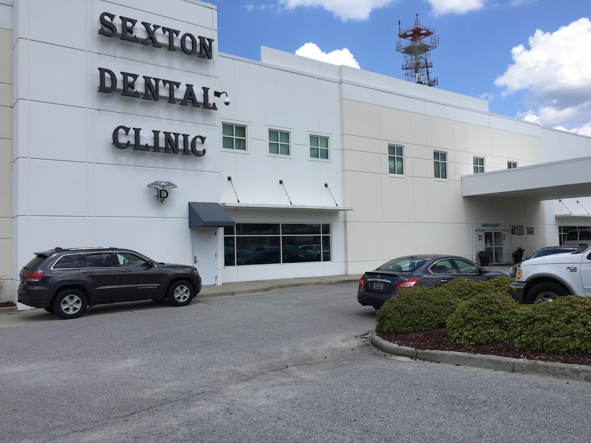 Sexton Dental Clinic Inc. photo 1