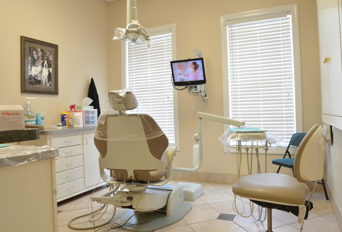 Lane & Associates Family Dentistry - Sanford Horner photo 2