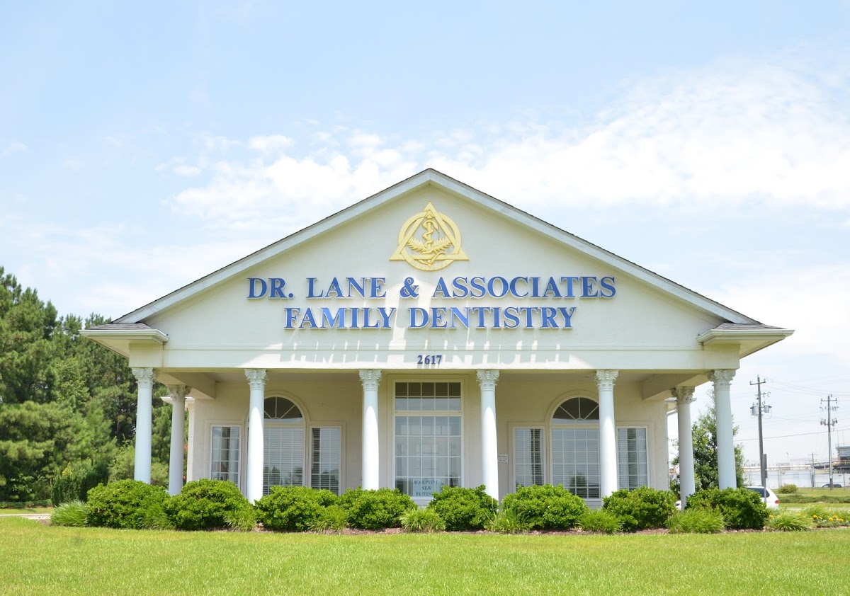 Lane & Associates Family Dentistry - Sanford Horner photo 3