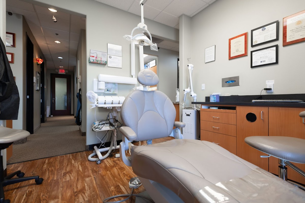 Anthem Periodontics and Dental Implants photo 2