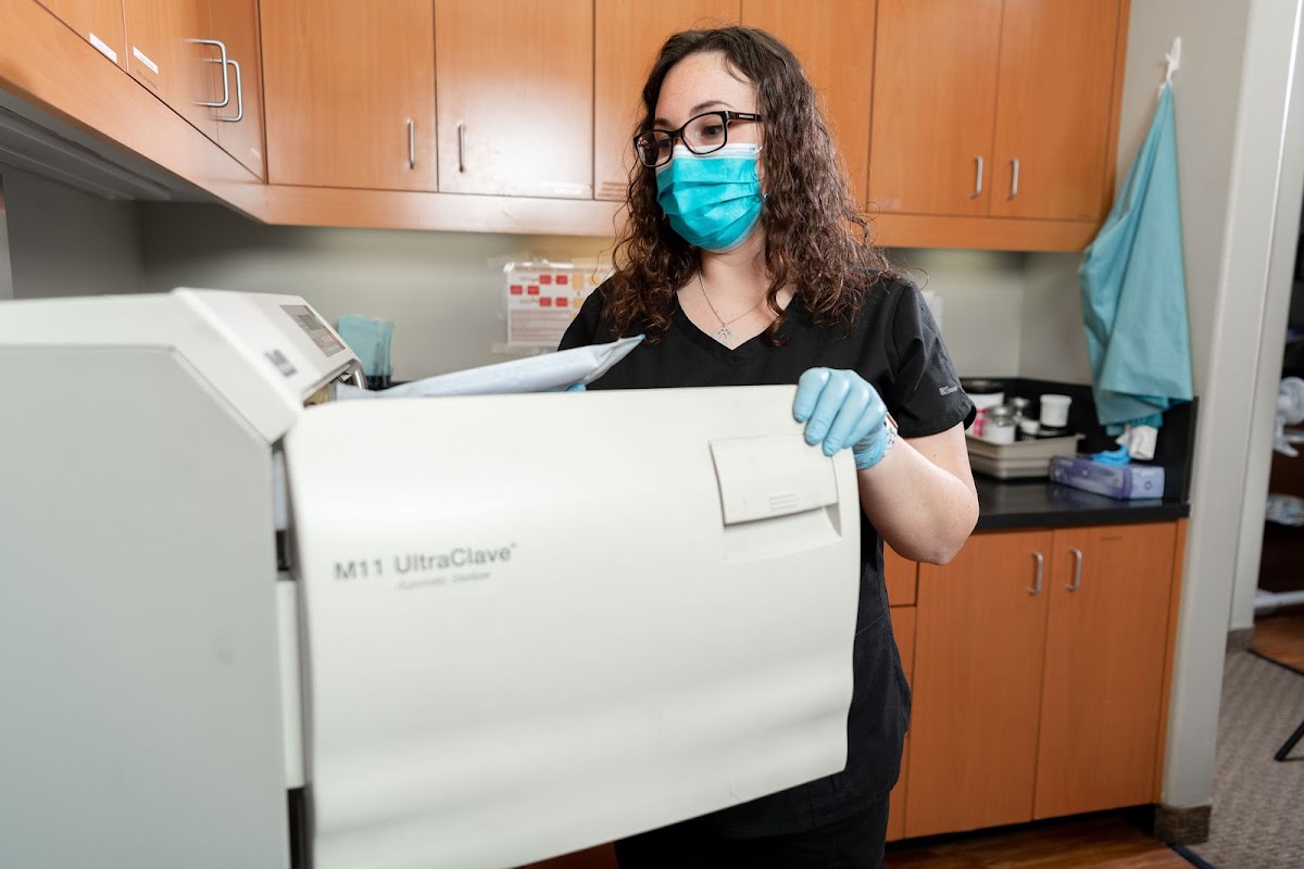 Anthem Periodontics and Dental Implants photo 5