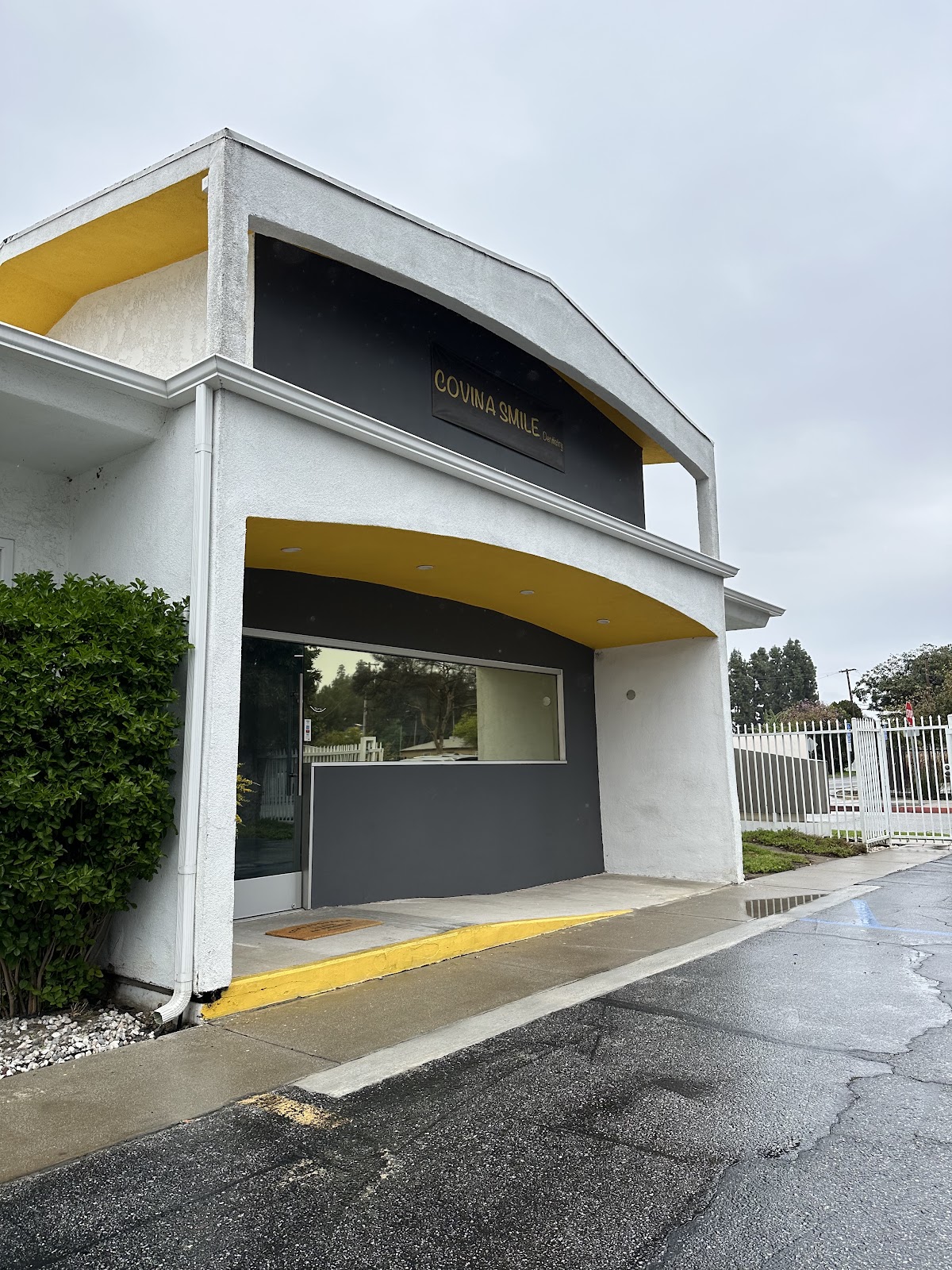 Covina Smile Dentistry - West Covina photo 3