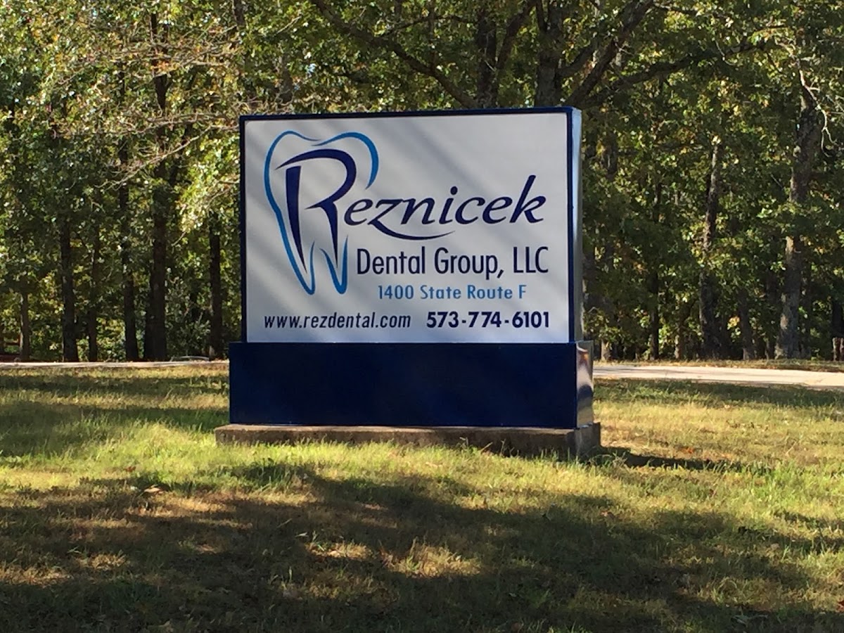 Reznicek Dental Group, LLC photo 5