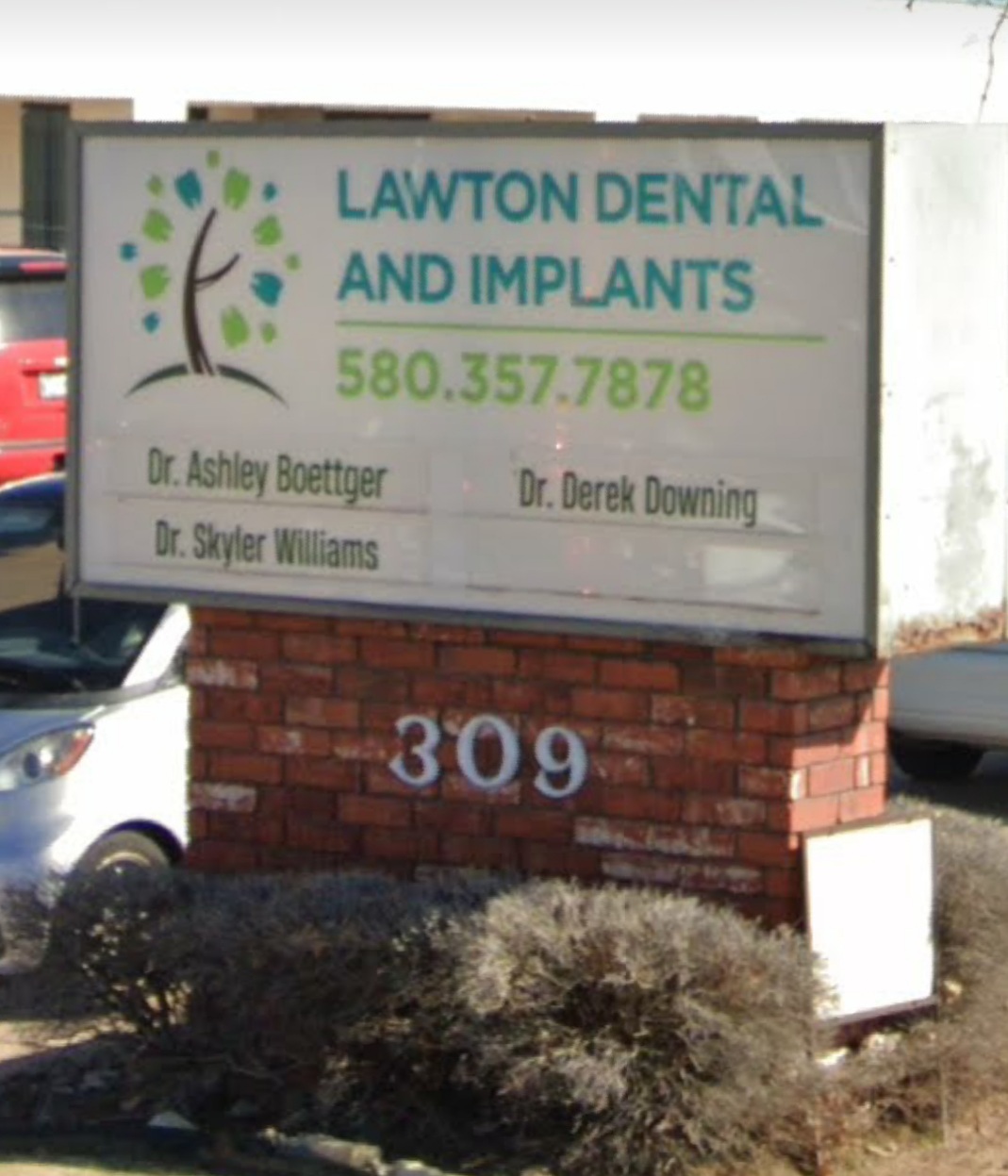 Lawton Dental and Implants photo 6