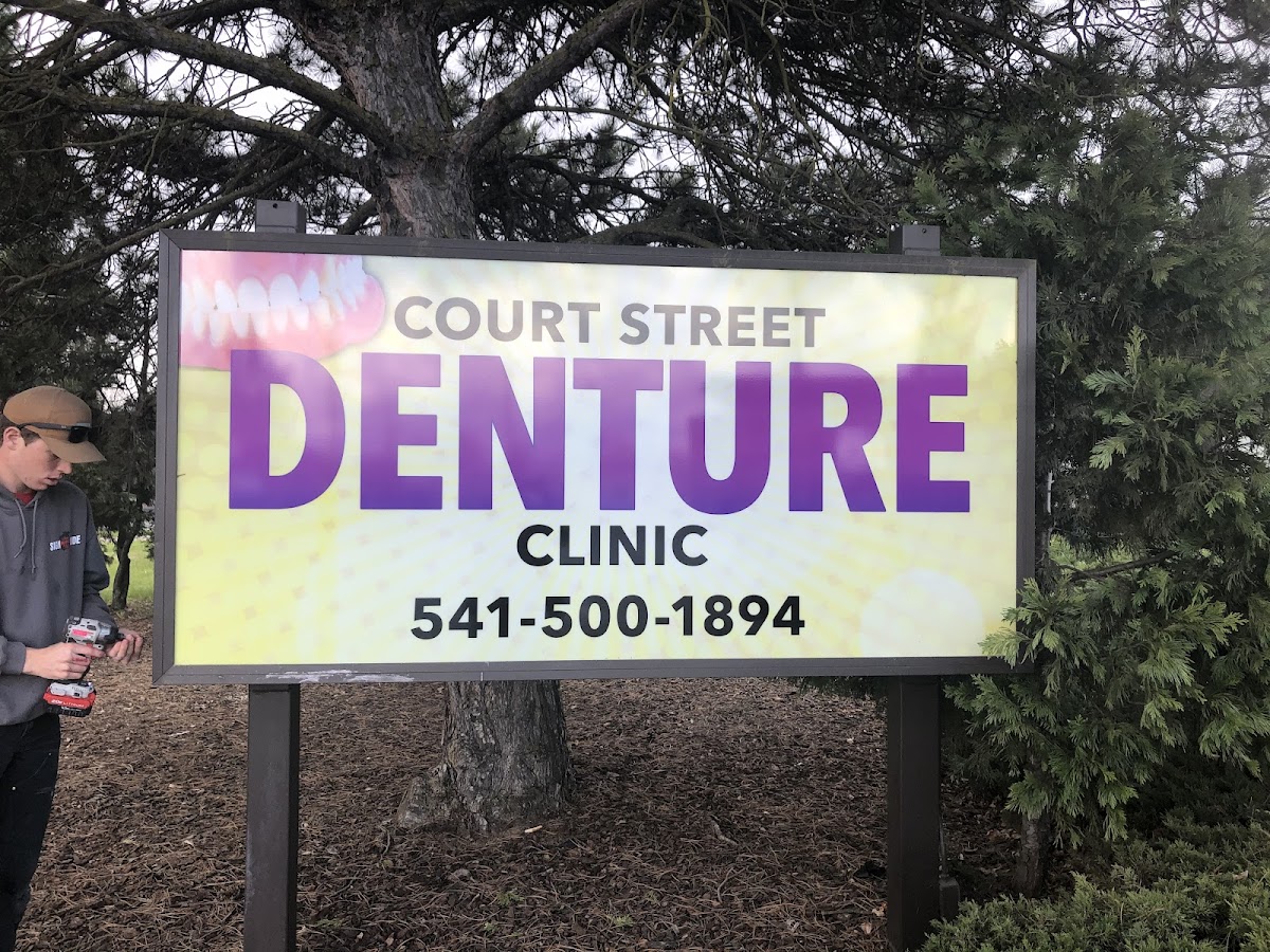 Court Street Denture Clinic photo 2