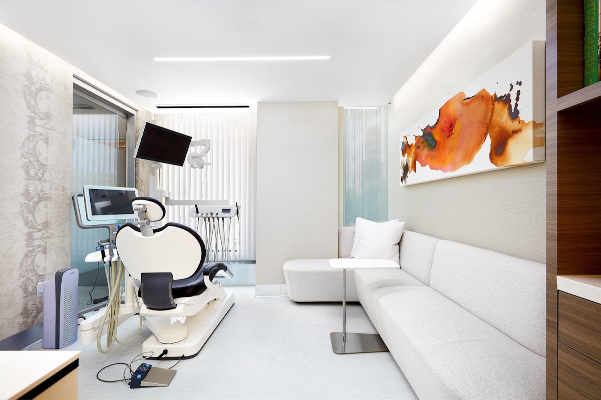 Dr. Ami Amini-salari, MD, DMD, PHD | Oral & Maxillofacial Surgery photo 3