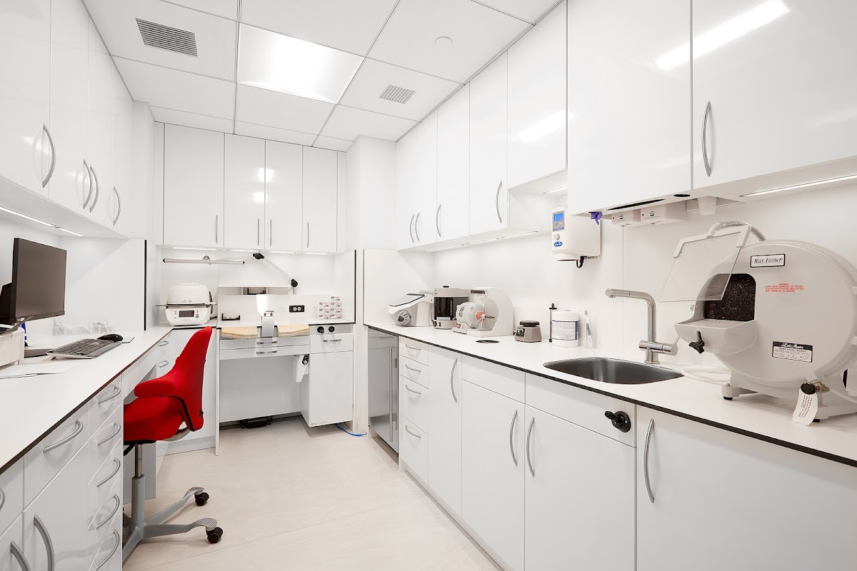 Dr. Ami Amini-salari, MD, DMD, PHD | Oral & Maxillofacial Surgery photo 4