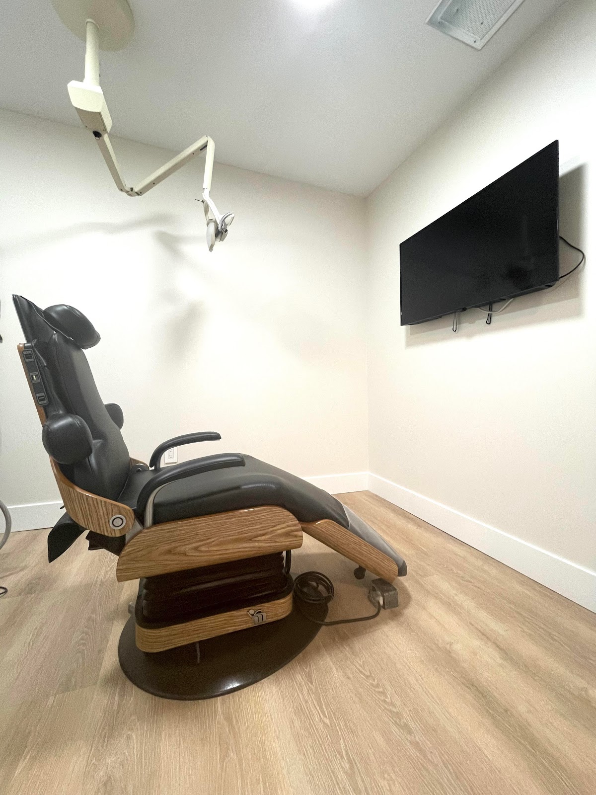 Shore Lake Dental - Clearwater photo 4