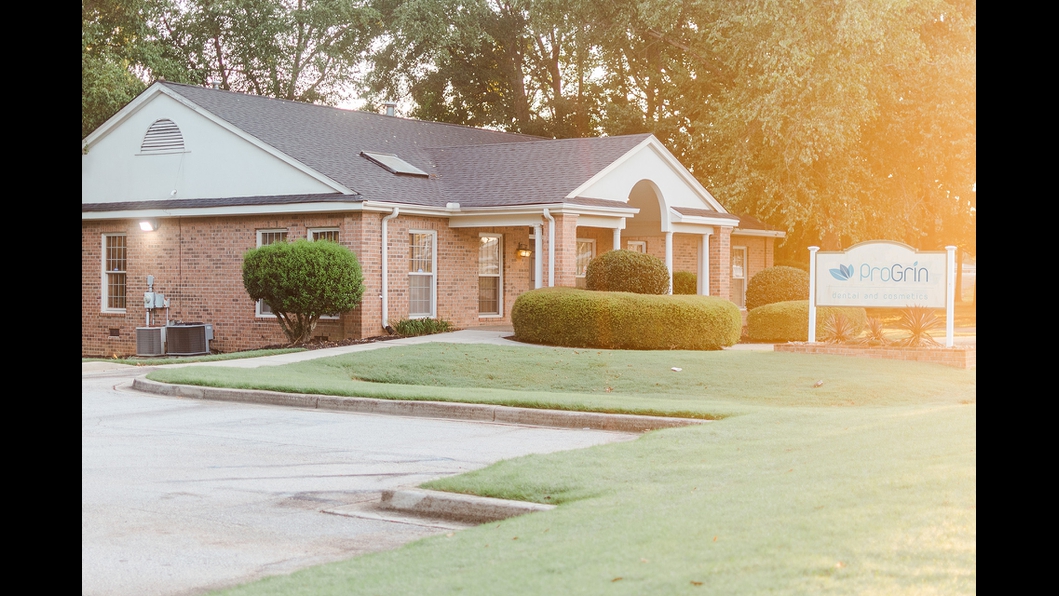 Progrin Dental of Anderson photo 1