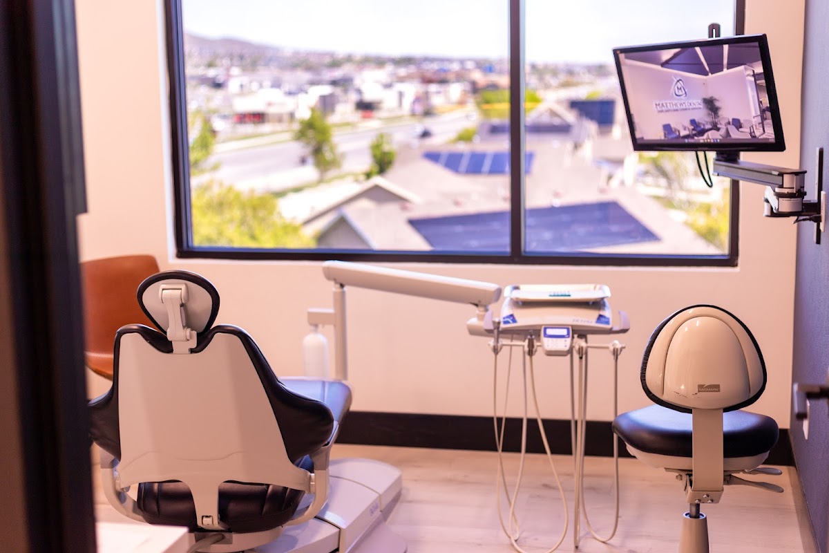 Matthews Implant & Cosmetic Dentistry photo 3