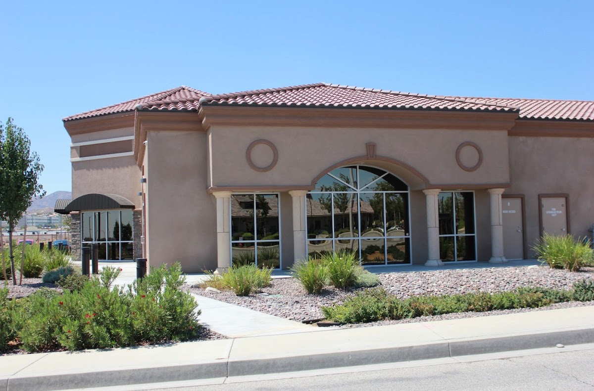 Av Dental Surgery Center: Jonathan Nakano Dmd, Alex Lopez, Dds And Luiza Portnoff Dds photo 3