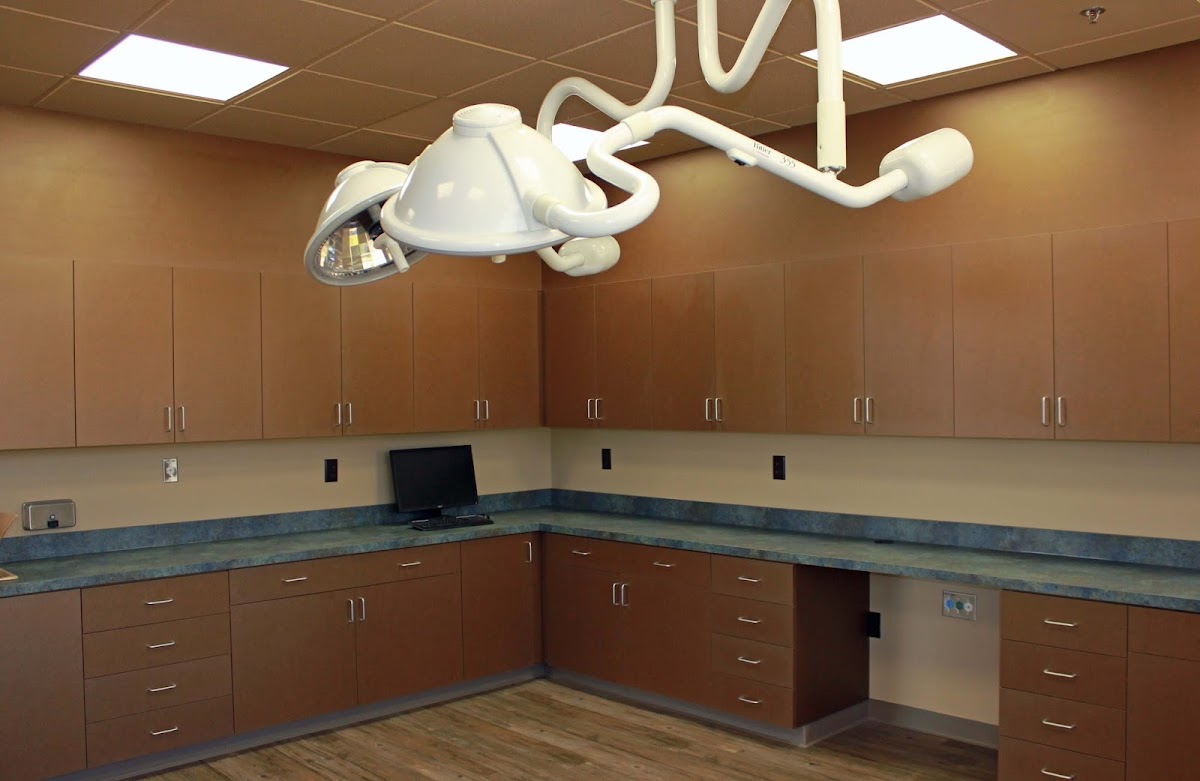 Av Dental Surgery Center: Jonathan Nakano Dmd, Alex Lopez, Dds And Luiza Portnoff Dds photo 6