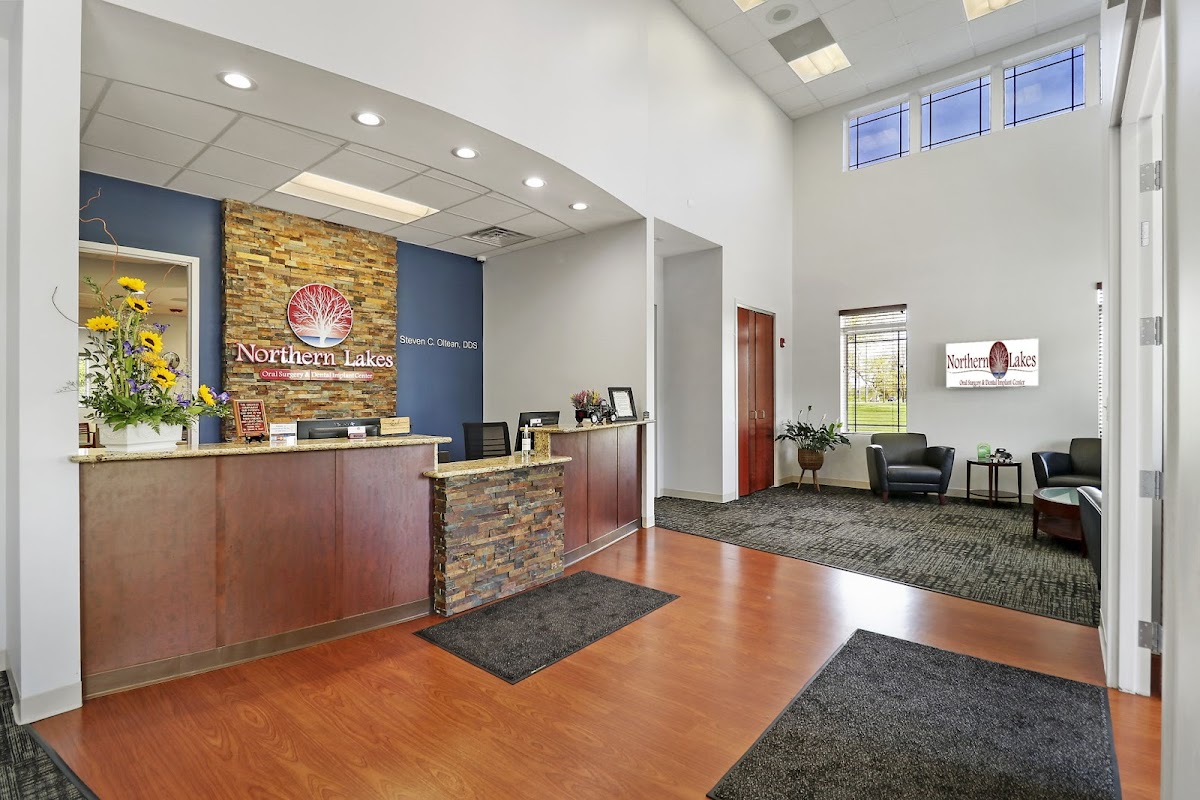 Northern Lakes Oral Surgery and Dental Implant Center photo 2