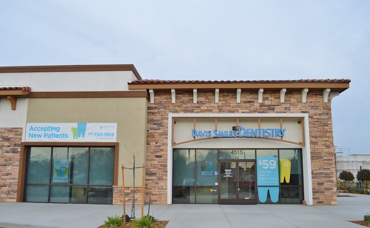 Davis Smiles Dentistry photo 3