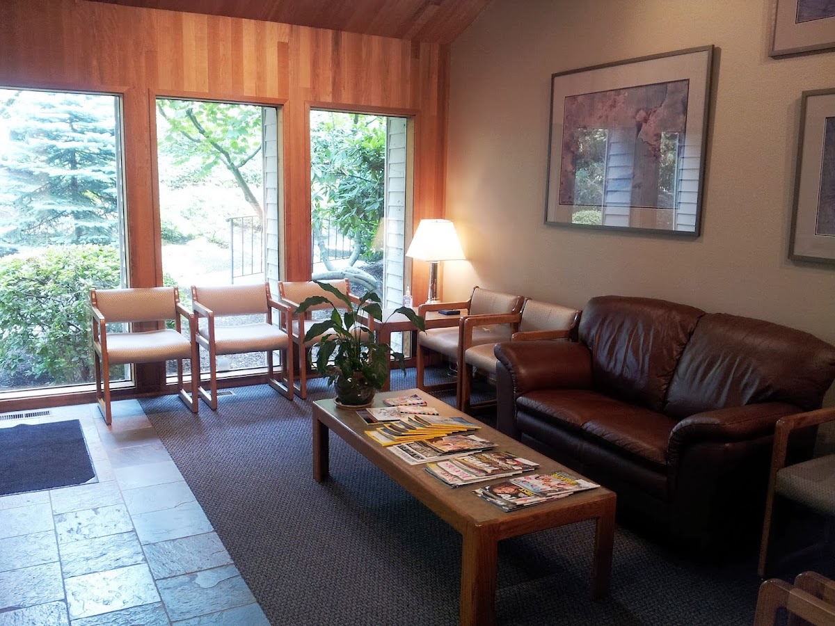 Riverplace Periodontics photo 5