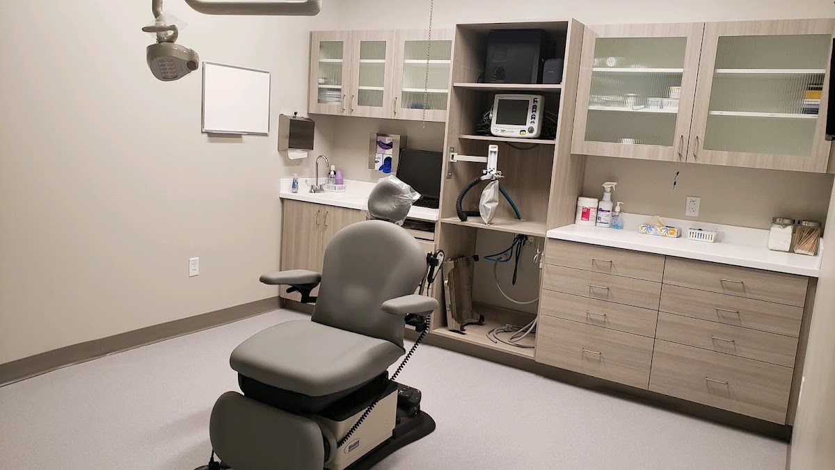 Kansas City Dental Implants & Oral Surgery - Independence photo 3
