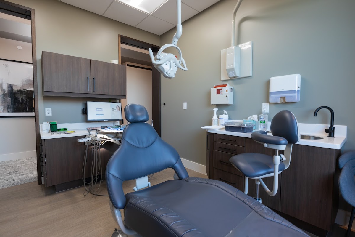 Apex Dental photo 2