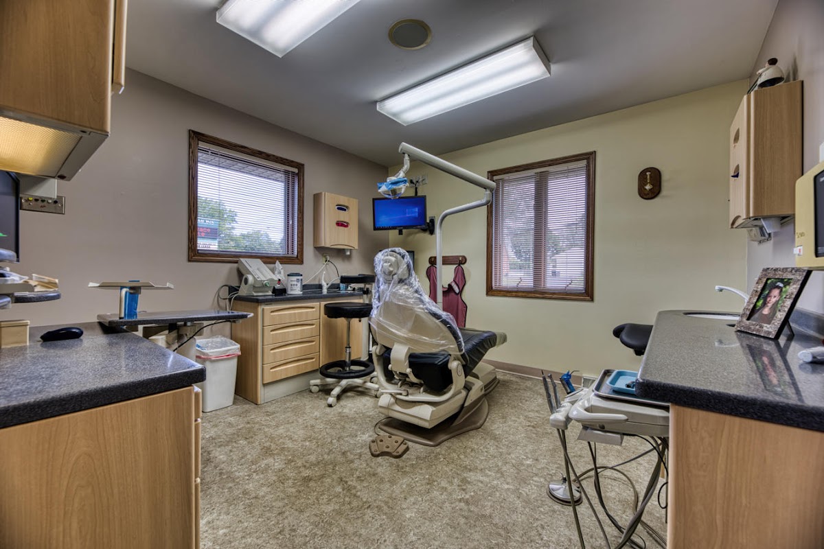 Bruce E. Treiber, DDS photo 2