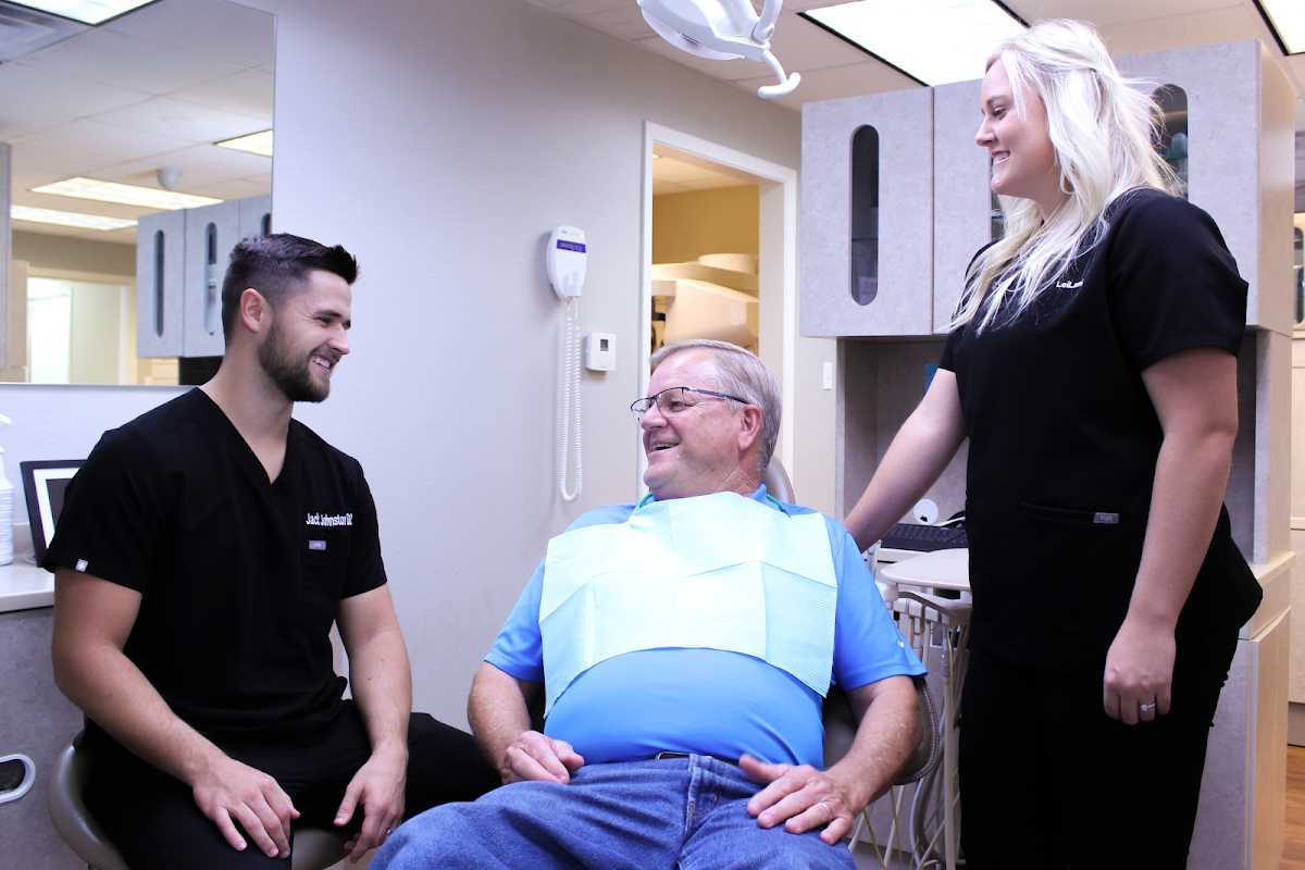 Mapes-Silvertooth Dental: Gary F. Mapes Dds photo 2