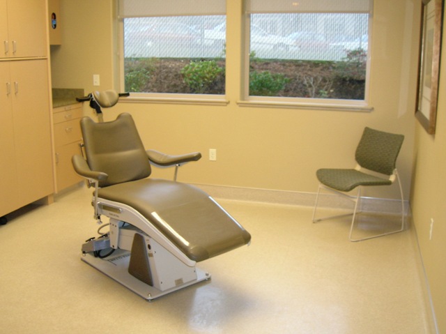 Oral Surgery Associates Dr. Lawson photo 5