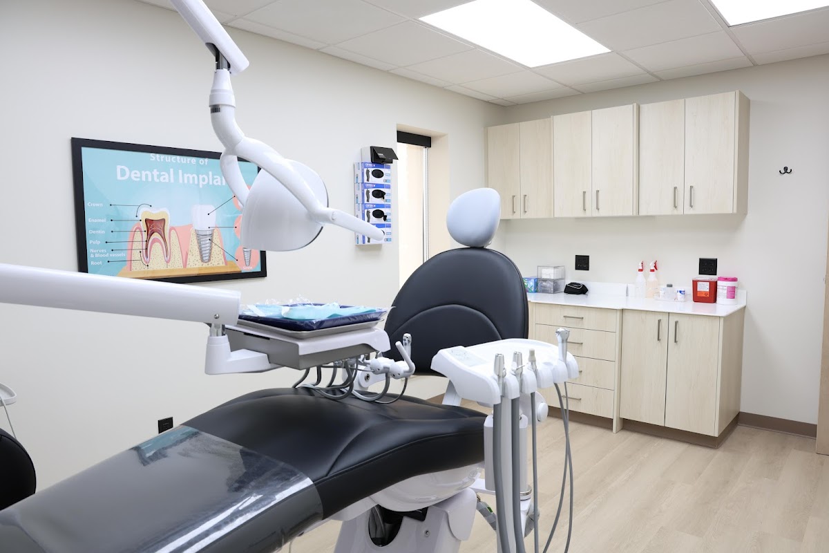 All Dental Warren - Denture & Implant Center photo 1