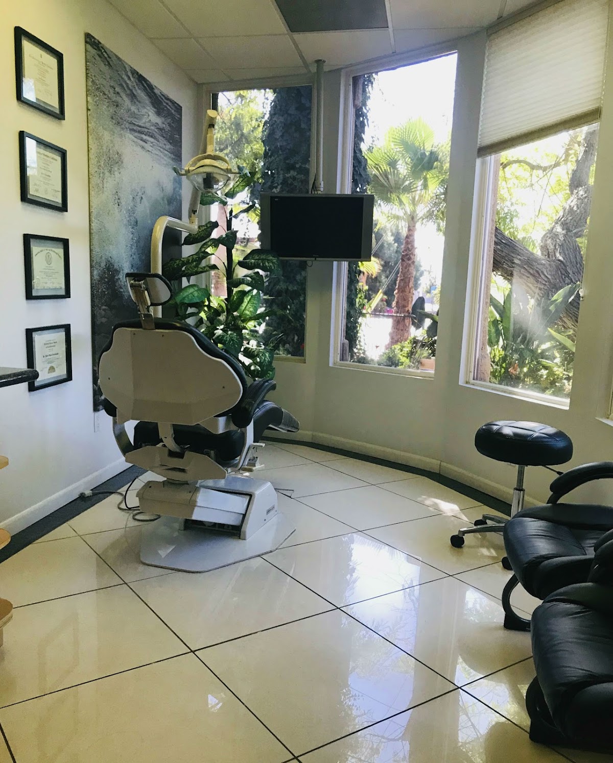 Lakeshore Oral & Maxillofacial Surgery photo 5