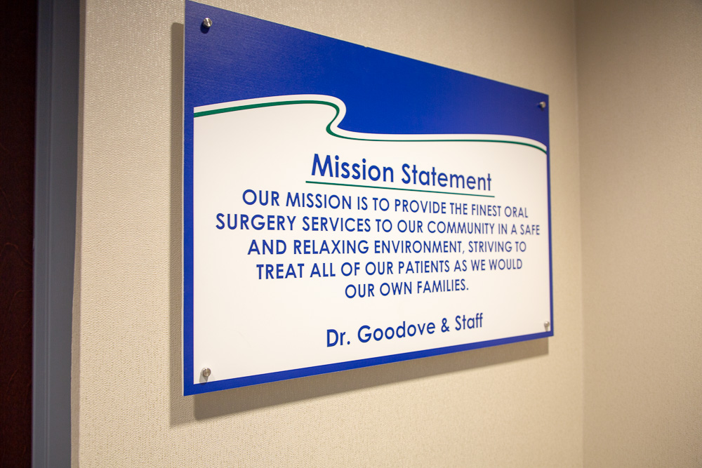 Goodove Oral Surgery & Dental Implants photo 2