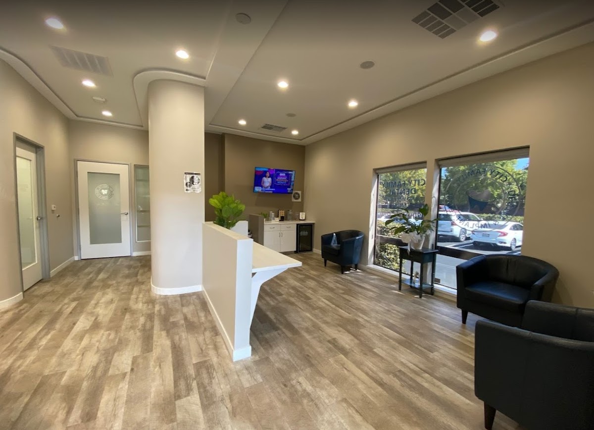 City Family Dental & Implant Centre photo 1