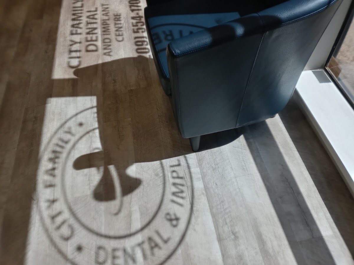 City Family Dental & Implant Centre photo 4