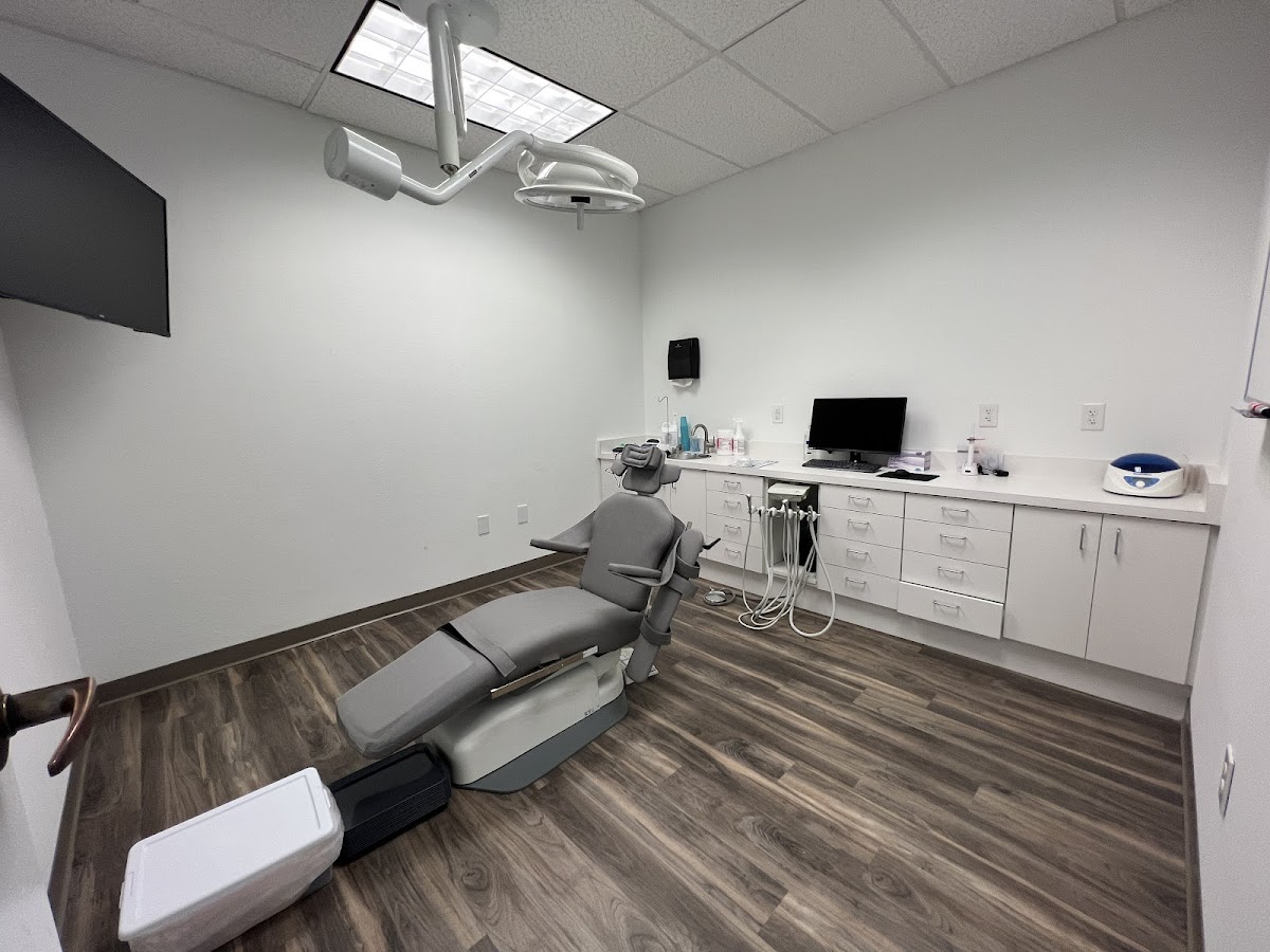 Nuvia Dental Implant Center - Phoenix photo 2