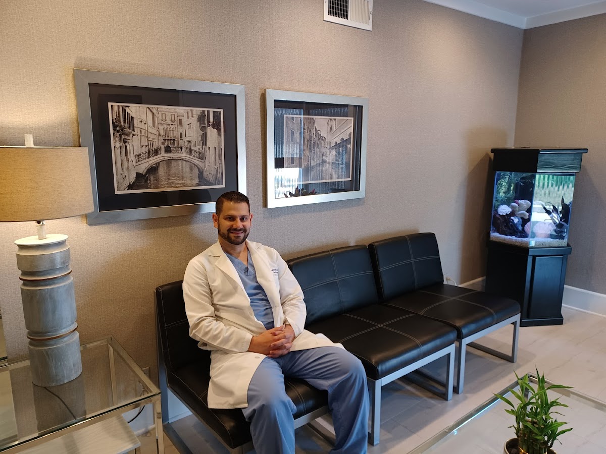 Designer Smiles Dental And Implant Center photo 1