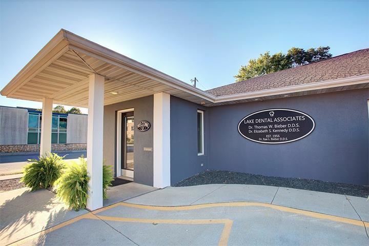 Lake Dental Associates photo 1