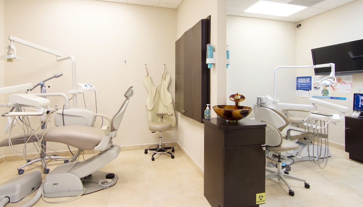 Naples Dental Art Center photo 4