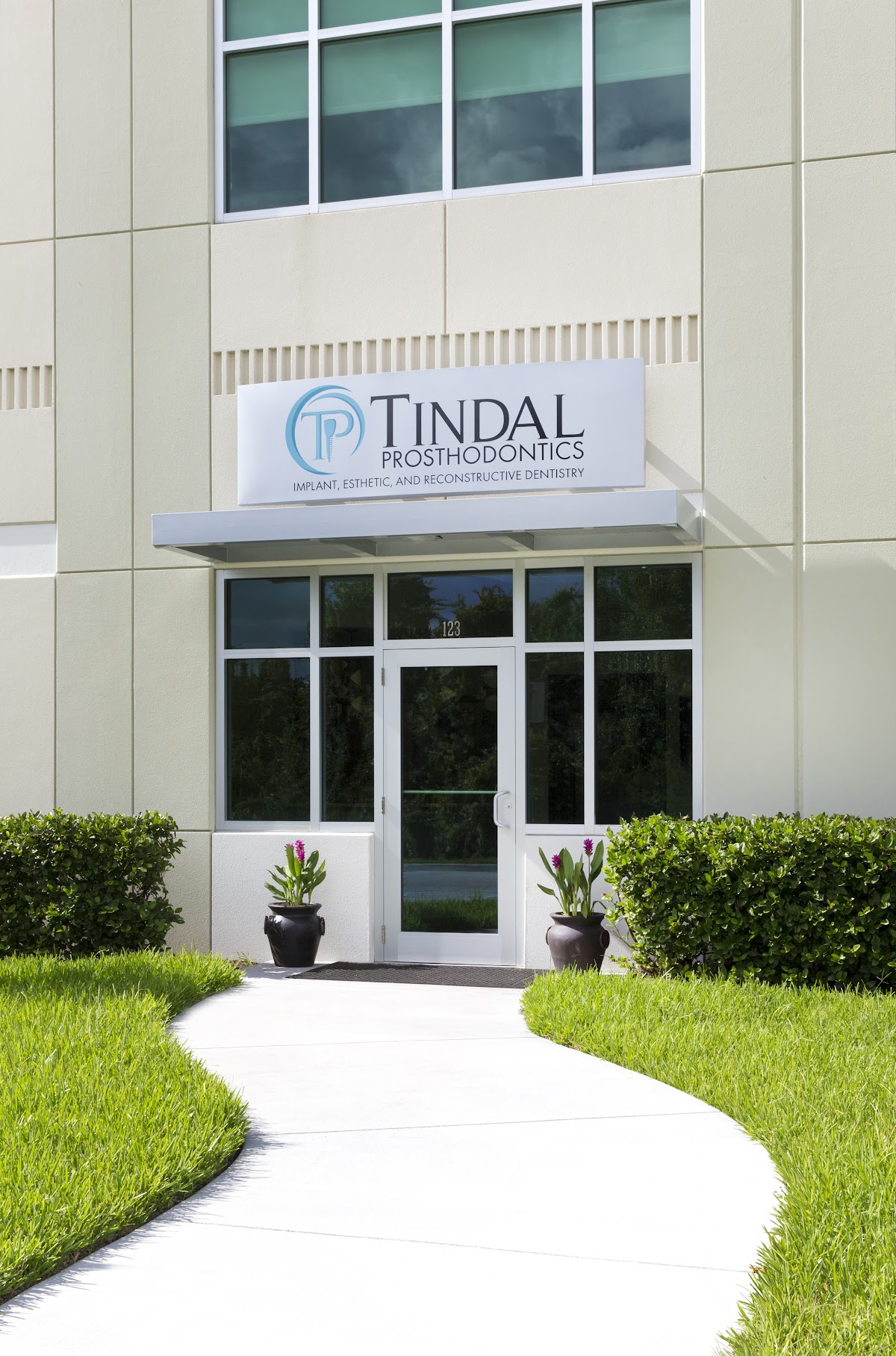 Tindal Prosthodontics photo 6
