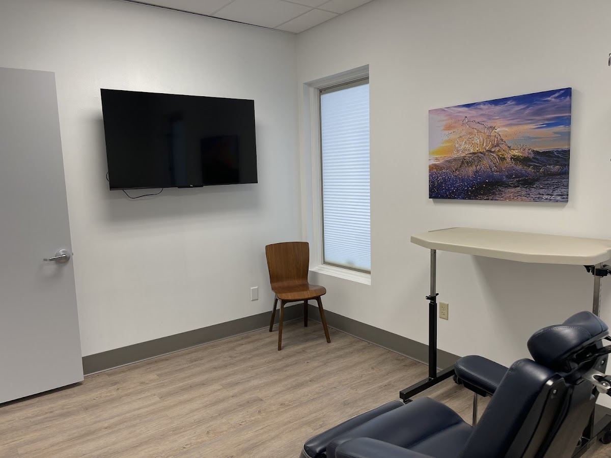 Breakwater Oral Maxillofacial Surgery & Dental Implants photo 1