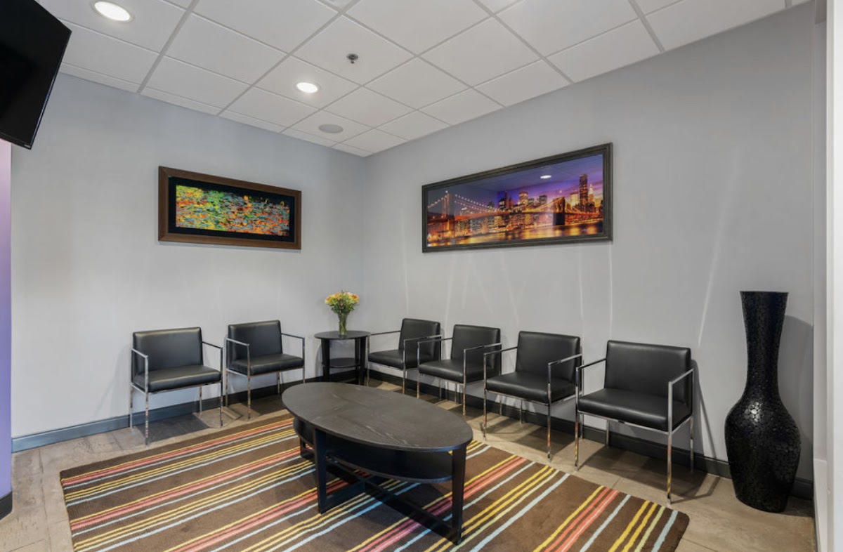 Endodontic Associates of Illinois - Naperville photo 3